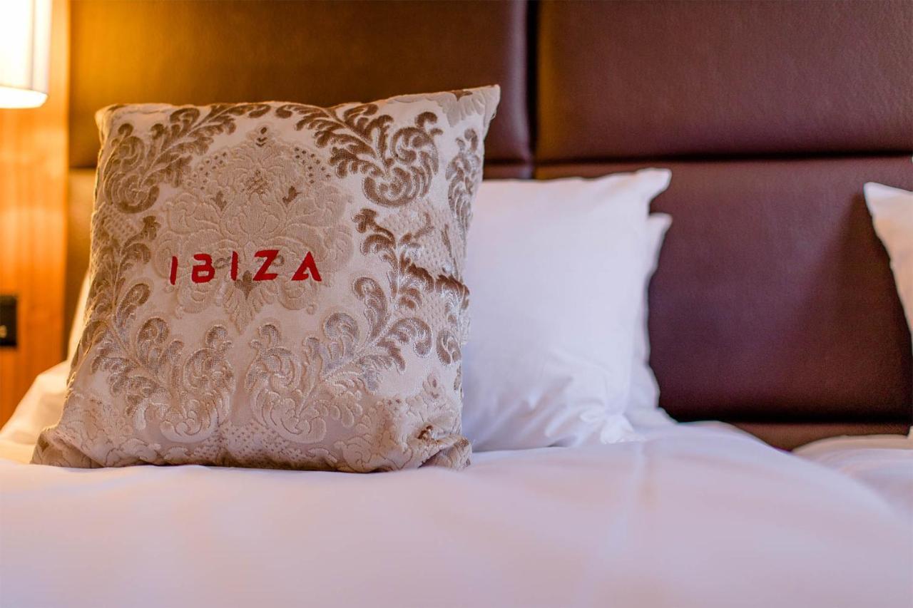 Madame Vacances Hôtel Ibiza Les Deux Alpes Extérieur photo